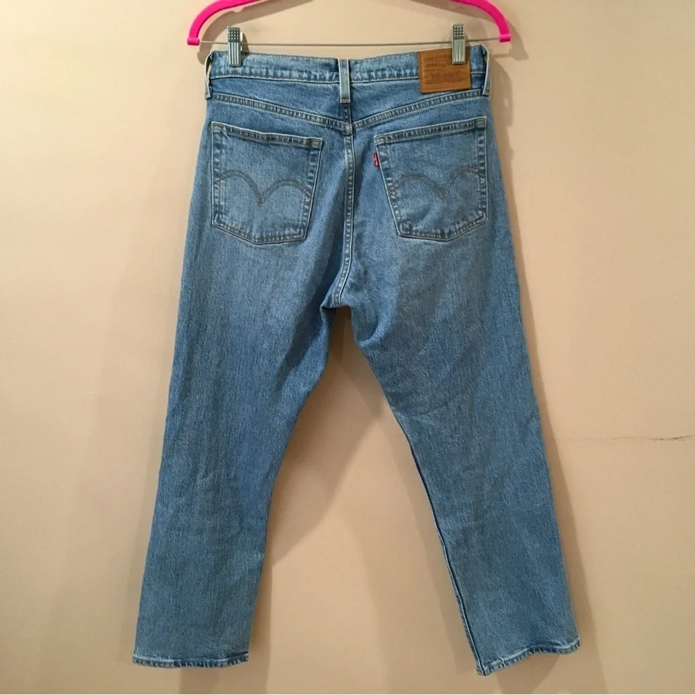 Levi's jeans Premium Womens W28 Wedgie Straight Leg Crop Denim Blue Button-fly - Picture 3 of 8